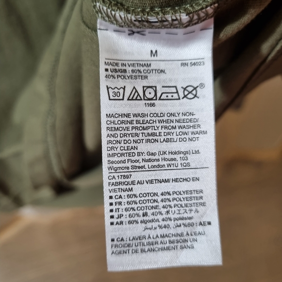 GAP shirt long sleeve great condition size M - Picture 6 of 6